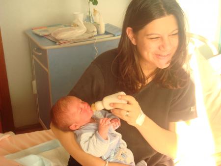 Déjà à l'hopital j'avai trés faim meme en dormant ou maman n'a pas compris